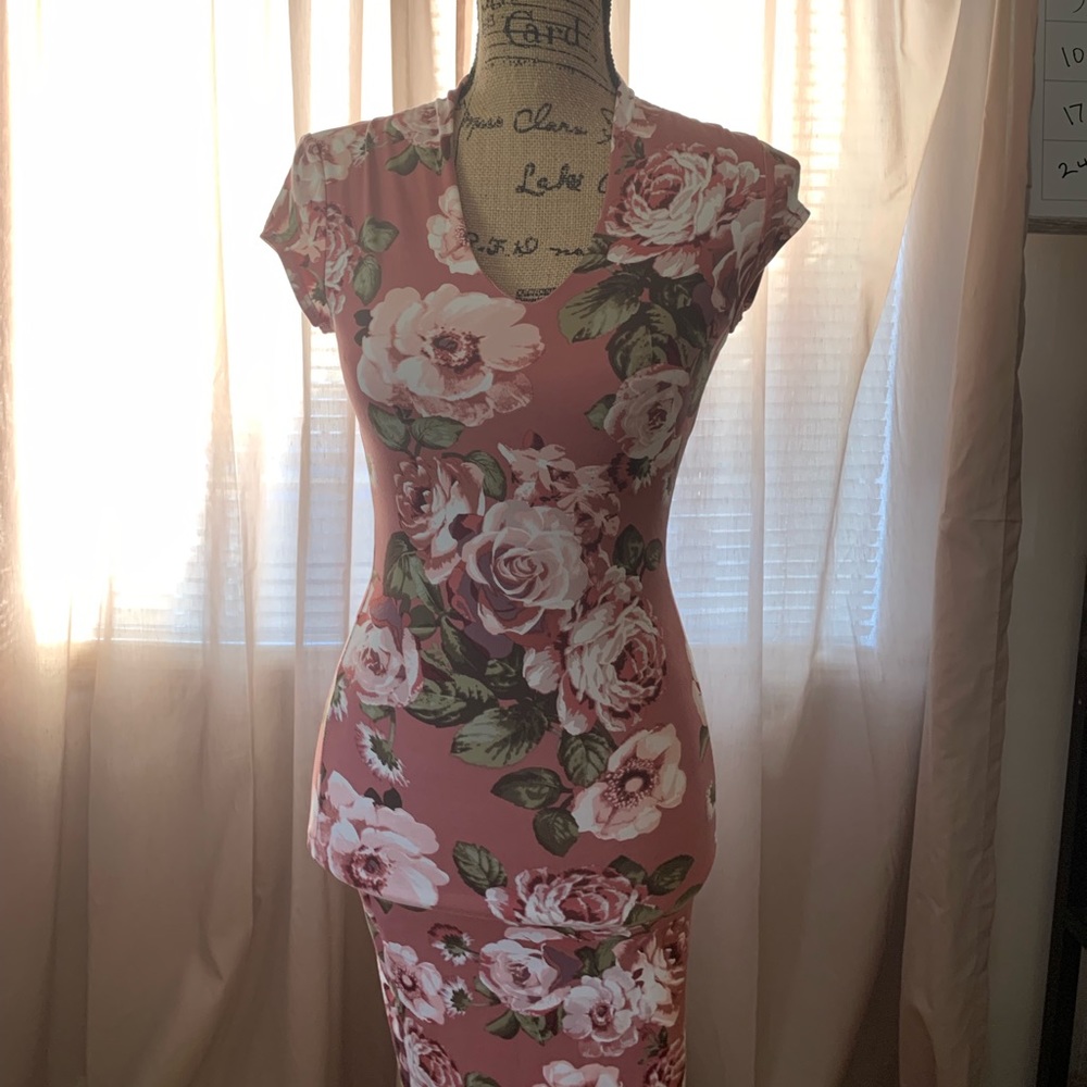 NWOT Pink floral body on dress in Size Small - Picture 3 of 4